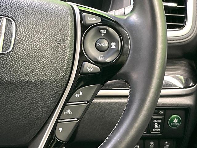 オデッセイ アブソルート・Ｘホンダセンシングアドバンスドパッケジ　両側電動ドア　後席モニター　全周囲カメラ　衝突被害軽減システム　レーダークルーズ　パワーシート　コーナーセンサー　ＬＥＤヘッド　ビルトインＥＴＣ　オートライト　オートエアコン　純正１８インチアルミ（23枚目）