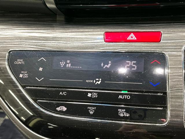オデッセイ アブソルート・Ｘホンダセンシングアドバンスドパッケジ　両側電動ドア　後席モニター　全周囲カメラ　衝突被害軽減システム　レーダークルーズ　パワーシート　コーナーセンサー　ＬＥＤヘッド　ビルトインＥＴＣ　オートライト　オートエアコン　純正１８インチアルミ（28枚目）