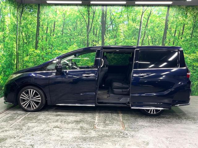 オデッセイ アブソルート・Ｘホンダセンシングアドバンスドパッケジ　両側電動ドア　後席モニター　全周囲カメラ　衝突被害軽減システム　レーダークルーズ　パワーシート　コーナーセンサー　ＬＥＤヘッド　ビルトインＥＴＣ　オートライト　オートエアコン　純正１８インチアルミ（40枚目）