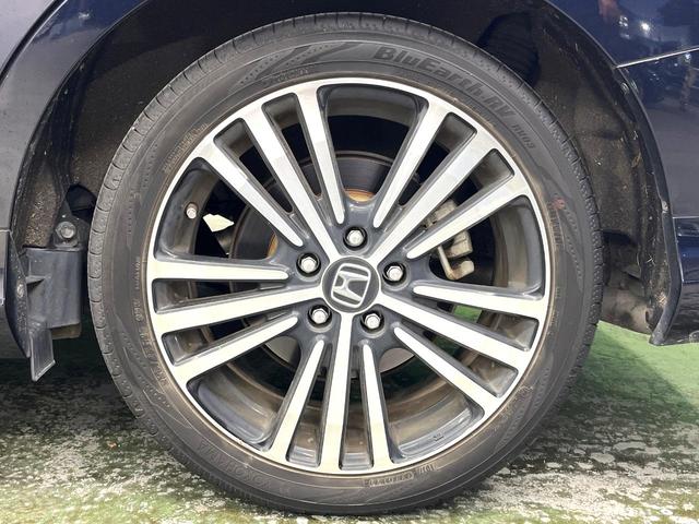 オデッセイ アブソルート・Ｘホンダセンシングアドバンスドパッケジ　両側電動ドア　後席モニター　全周囲カメラ　衝突被害軽減システム　レーダークルーズ　パワーシート　コーナーセンサー　ＬＥＤヘッド　ビルトインＥＴＣ　オートライト　オートエアコン　純正１８インチアルミ（47枚目）