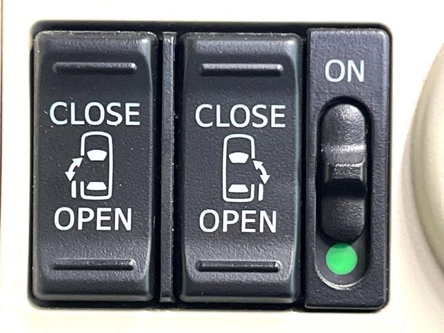 ムーヴキャンバス Gメイクアップ SAIII 両側電動ドア 純正SDナビ 全周囲カメラ 衝突被害軽減システム 禁煙車 ドラレコ スマートキー LEDヘッド オートエアコン Bluetooth DVD再生 フルセグ LEDフォグ(5枚目)