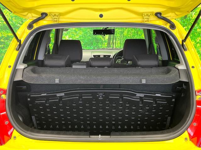 スイフトスポーツ ベースグレード MT車 ドラレコ スマートキー HIDヘッド ETC クルコン オートライト オートエアコン 純正17インチアルミ CD DVD再生(24枚目)