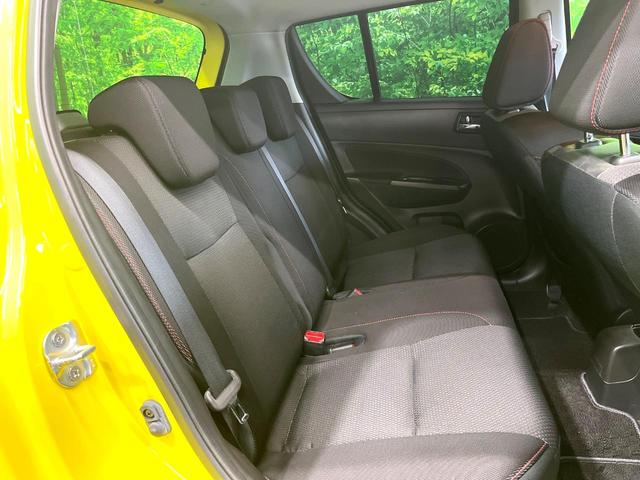 スイフトスポーツ ベースグレード MT車 ドラレコ スマートキー HIDヘッド ETC クルコン オートライト オートエアコン 純正17インチアルミ CD DVD再生(33枚目)