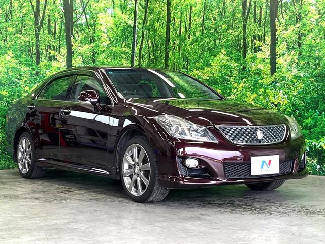 クラウン ３．５アスリート　サンルーフ　サイドカメラ　バックカメラ　レザーシート　全席シートヒーター　前席シートエアコン　全席パワーシート　コーナーセンサー　スマートキー　ＨＩＤヘッド　ビルトインＥＴＣ　クルコン　オートライト（15枚目）