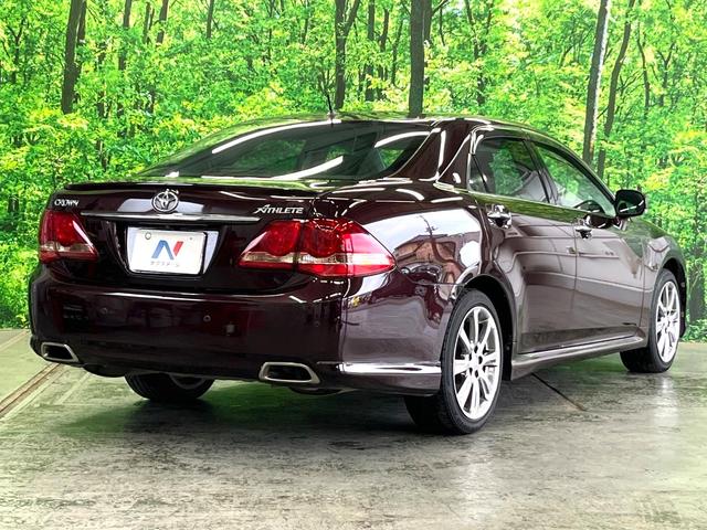 クラウン ３．５アスリート　サンルーフ　サイドカメラ　バックカメラ　レザーシート　全席シートヒーター　前席シートエアコン　全席パワーシート　コーナーセンサー　スマートキー　ＨＩＤヘッド　ビルトインＥＴＣ　クルコン　オートライト（16枚目）