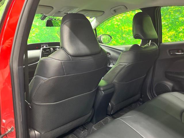 プリウス Sツーリングセレクション フルエアロ SDナビ バックカメラ レザー調シート シートヒーター コーナーセンサー スマートキー LEDヘッド ビルトインETC オートライト オートエアコン 純正17インチアルミ(33枚目)