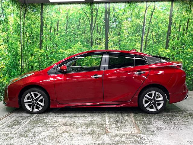 プリウス Sツーリングセレクション フルエアロ SDナビ バックカメラ レザー調シート シートヒーター コーナーセンサー スマートキー LEDヘッド ビルトインETC オートライト オートエアコン 純正17インチアルミ(39枚目)