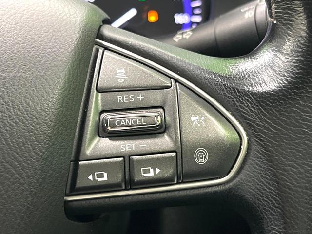 スカイライン 350GT ハイブリッド タイプP 全周囲カメラ 衝突被害軽減システム レーダークルーズ レザーシート コーナーセンサー LEDヘッド ビルトインETC 車線逸脱警報 オートライト オートエアコン 純正19インチアルミ(5枚目)