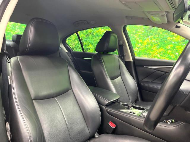 スカイライン 350GT ハイブリッド タイプP 全周囲カメラ 衝突被害軽減システム レーダークルーズ レザーシート コーナーセンサー LEDヘッド ビルトインETC 車線逸脱警報 オートライト オートエアコン 純正19インチアルミ(10枚目)