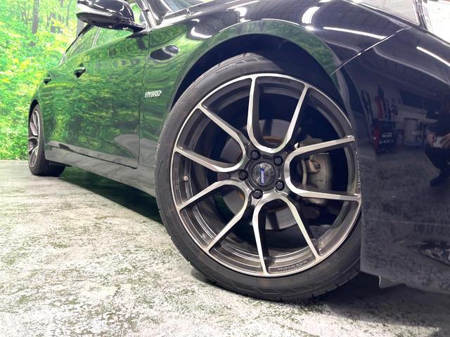 スカイライン 350GT ハイブリッド タイプP 全周囲カメラ 衝突被害軽減システム レーダークルーズ レザーシート コーナーセンサー LEDヘッド ビルトインETC 車線逸脱警報 オートライト オートエアコン 純正19インチアルミ(11枚目)