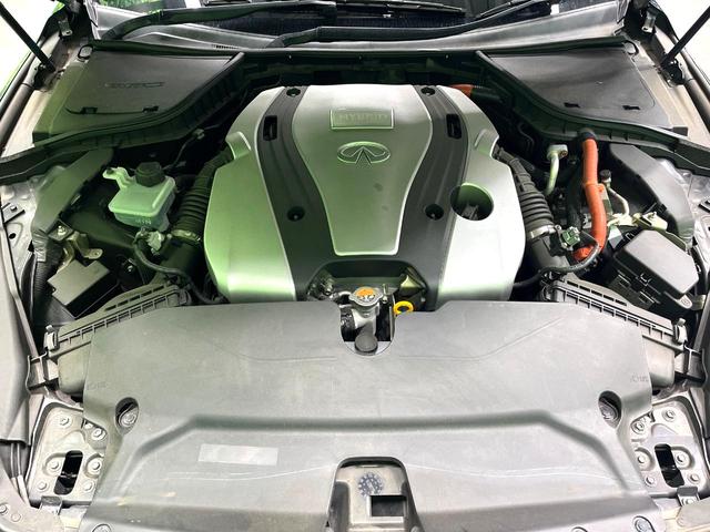 スカイライン 350GT ハイブリッド タイプP 全周囲カメラ 衝突被害軽減システム レーダークルーズ レザーシート コーナーセンサー LEDヘッド ビルトインETC 車線逸脱警報 オートライト オートエアコン 純正19インチアルミ(17枚目)