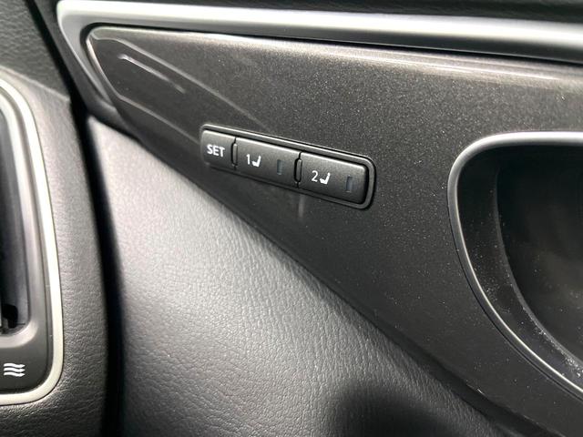 スカイライン 350GT ハイブリッド タイプP 全周囲カメラ 衝突被害軽減システム レーダークルーズ レザーシート コーナーセンサー LEDヘッド ビルトインETC 車線逸脱警報 オートライト オートエアコン 純正19インチアルミ(24枚目)