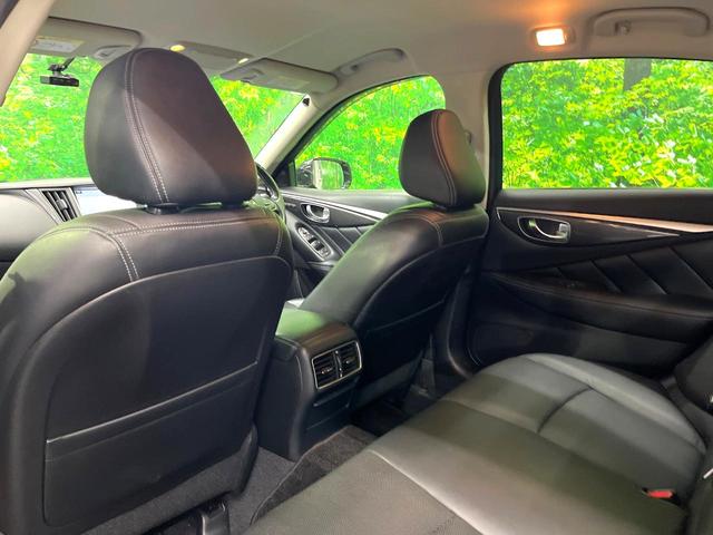 スカイライン 350GT ハイブリッド タイプP 全周囲カメラ 衝突被害軽減システム レーダークルーズ レザーシート コーナーセンサー LEDヘッド ビルトインETC 車線逸脱警報 オートライト オートエアコン 純正19インチアルミ(31枚目)