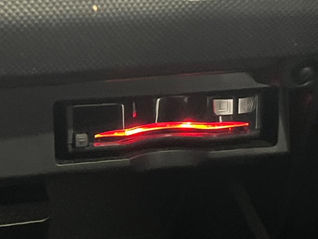エスティマ アエラス　フルエアロ　両側電動ドア　ＳＤナビ　後席モニター　バックカメラ　衝突被害軽減システム　コーナーセンサー　ＬＥＤヘッド　ビルトインＥＴＣ　クルコン　車線逸脱警報　オートライト　デュアルエアコン（30枚目）