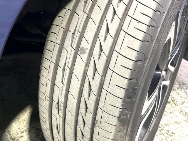 ヴェゼル ハイブリッドＺ・ホンダセンシング　バックカメラ　レーダークルーズ　コーナーセンサー　スマートキー　ＬＥＤヘッド　ビルトインＥＴＣ　純正１７インチアルミ　オートライト　オートエアコン　Ｂｌｕｅｔｏｏｔｈ　ＣＤ　地デジ　ＬＥＤフォグ（32枚目）