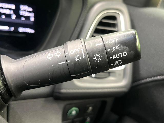 ヴェゼル ハイブリッドＺ・ホンダセンシング　バックカメラ　レーダークルーズ　コーナーセンサー　スマートキー　ＬＥＤヘッド　ビルトインＥＴＣ　純正１７インチアルミ　オートライト　オートエアコン　Ｂｌｕｅｔｏｏｔｈ　ＣＤ　地デジ　ＬＥＤフォグ（45枚目）