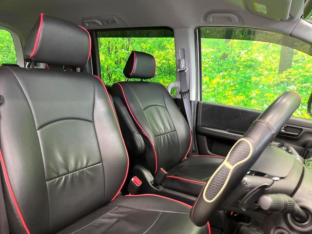 ステップワゴンスパーダ Ｓ　電動スライドドア　バックカメラ　ＨＩＤヘッド　ビルトインＥＴＣ　オートライト　デュアルエアコン　ＣＤ　ＤＶＤ再生　地デジ　パドルシフト（8枚目）