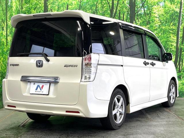 ステップワゴンスパーダ Ｓ　電動スライドドア　バックカメラ　ＨＩＤヘッド　ビルトインＥＴＣ　オートライト　デュアルエアコン　ＣＤ　ＤＶＤ再生　地デジ　パドルシフト（16枚目）