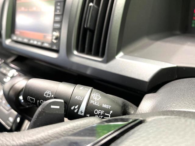 ステップワゴンスパーダ Ｓ　電動スライドドア　バックカメラ　ＨＩＤヘッド　ビルトインＥＴＣ　オートライト　デュアルエアコン　ＣＤ　ＤＶＤ再生　地デジ　パドルシフト（21枚目）