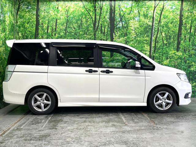 ステップワゴンスパーダ Ｓ　電動スライドドア　バックカメラ　ＨＩＤヘッド　ビルトインＥＴＣ　オートライト　デュアルエアコン　ＣＤ　ＤＶＤ再生　地デジ　パドルシフト（41枚目）