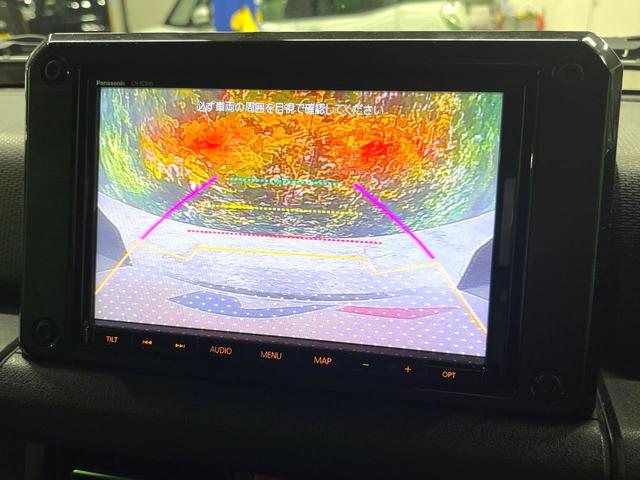 ジムニー ＸＣ　４ＷＤ　ＭＴ車　バックカメラ　衝突被害軽減システム　スマートキー　ＬＥＤヘッド　ＥＴＣ　クルコン　純正１６インチアルミ　オートハイビーム　車線逸脱警報　オートライト　オートエアコン　ＣＤ　ＤＶＤ再生（4枚目）