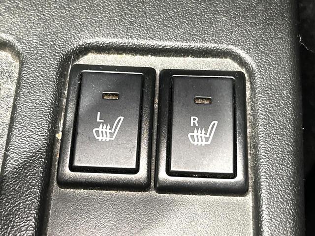 ジムニー ＸＣ　４ＷＤ　ＭＴ車　バックカメラ　衝突被害軽減システム　スマートキー　ＬＥＤヘッド　ＥＴＣ　クルコン　純正１６インチアルミ　オートハイビーム　車線逸脱警報　オートライト　オートエアコン　ＣＤ　ＤＶＤ再生（6枚目）