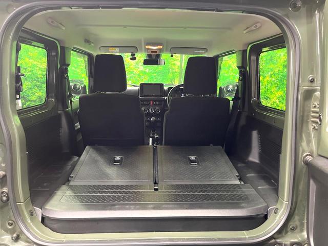 ジムニー ＸＣ　４ＷＤ　ＭＴ車　バックカメラ　衝突被害軽減システム　スマートキー　ＬＥＤヘッド　ＥＴＣ　クルコン　純正１６インチアルミ　オートハイビーム　車線逸脱警報　オートライト　オートエアコン　ＣＤ　ＤＶＤ再生（11枚目）