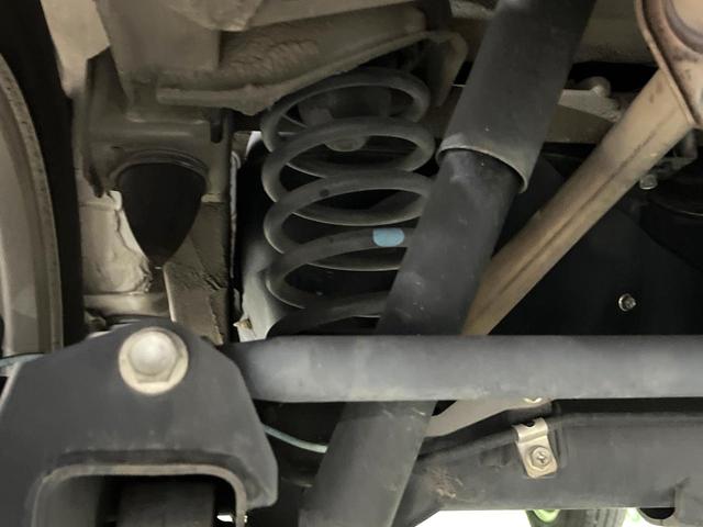 ジムニー ＸＣ　４ＷＤ　ＭＴ車　バックカメラ　衝突被害軽減システム　スマートキー　ＬＥＤヘッド　ＥＴＣ　クルコン　純正１６インチアルミ　オートハイビーム　車線逸脱警報　オートライト　オートエアコン　ＣＤ　ＤＶＤ再生（20枚目）