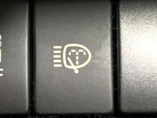 ジムニー ＸＣ　４ＷＤ　ＭＴ車　バックカメラ　衝突被害軽減システム　スマートキー　ＬＥＤヘッド　ＥＴＣ　クルコン　純正１６インチアルミ　オートハイビーム　車線逸脱警報　オートライト　オートエアコン　ＣＤ　ＤＶＤ再生（30枚目）