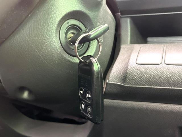 ステップワゴン Ｇ　ＨＩＤエディション　両側電動ドア　純正ＨＤＤナビ　バックカメラ　ＨＩＤヘッド　ビルトインＥＴＣ　オートライト　デュアルエアコン　ＣＤ　ＤＶＤ再生　地デジ（26枚目）