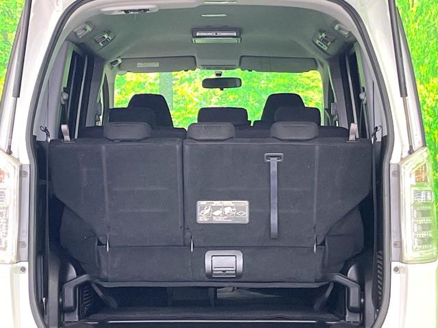 ステップワゴンスパーダ パワーエディション 両側電動ドア 純正SDナビ バックカメラ HIDヘッド ビルトインETC 純正16インチアルミ オートライト デュアルエアコン CD DVD再生 フルセグ パドルシフト(31枚目)