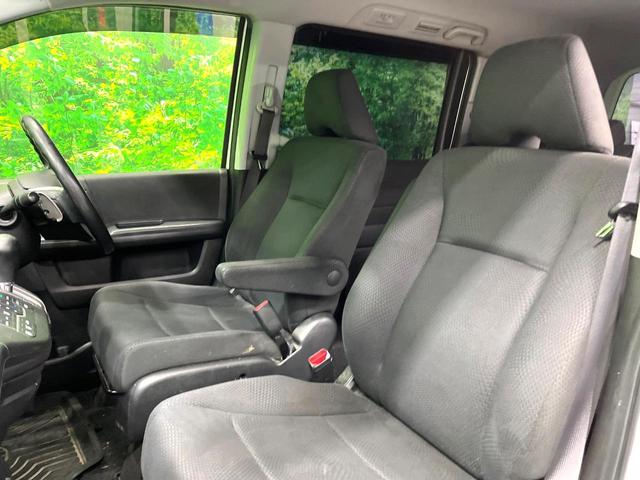 ステップワゴンスパーダ パワーエディション 両側電動ドア 純正SDナビ バックカメラ HIDヘッド ビルトインETC 純正16インチアルミ オートライト デュアルエアコン CD DVD再生 フルセグ パドルシフト(33枚目)