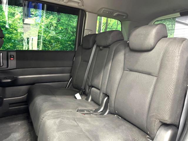 ステップワゴンスパーダ パワーエディション 両側電動ドア 純正SDナビ バックカメラ HIDヘッド ビルトインETC 純正16インチアルミ オートライト デュアルエアコン CD DVD再生 フルセグ パドルシフト(35枚目)