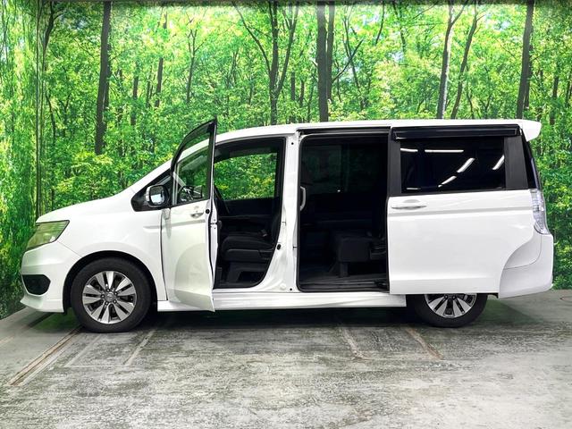 ステップワゴンスパーダ パワーエディション 両側電動ドア 純正SDナビ バックカメラ HIDヘッド ビルトインETC 純正16インチアルミ オートライト デュアルエアコン CD DVD再生 フルセグ パドルシフト(39枚目)