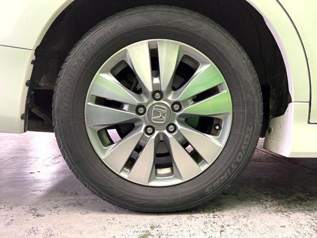 ステップワゴンスパーダ パワーエディション 両側電動ドア 純正SDナビ バックカメラ HIDヘッド ビルトインETC 純正16インチアルミ オートライト デュアルエアコン CD DVD再生 フルセグ パドルシフト(46枚目)