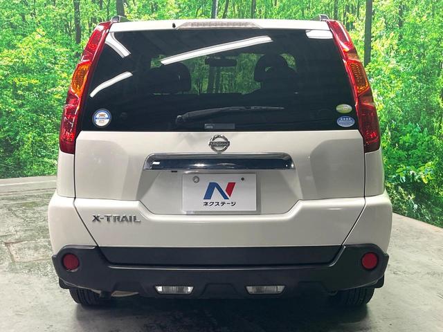 エクストレイル ２０Ｘ　ＳＤナビ　バックカメラ　ハーフレザーシート　全席シートヒーター　ドラレコ　ＥＴＣ　クルコン　純正１７インチアルミ　オートライト　オートエアコン　Ｂｌｕｅｔｏｏｔｈ　ＤＶＤ再生（9枚目）