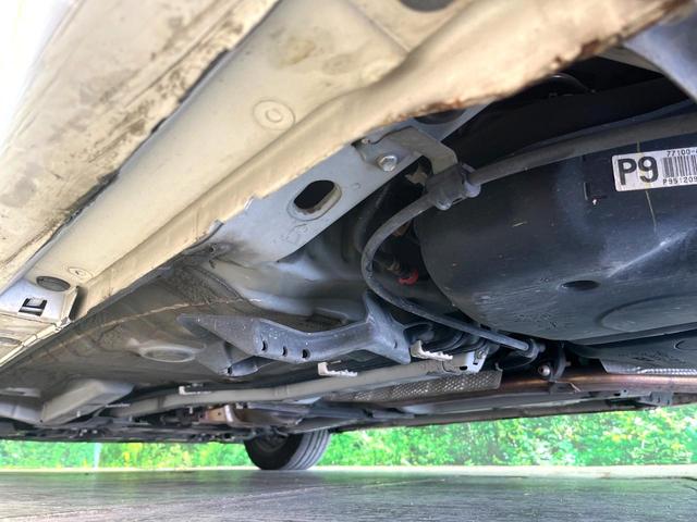 プリウス G バックカメラ ハーフレザーシート パワーシート スマートキー HIDヘッド ETC クルコン 純正15インチアルミ オートライト オートエアコン Bluetooth CD DVD再生 フルセグ(17枚目)