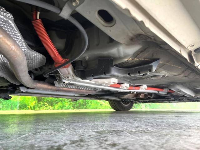 プリウス G バックカメラ ハーフレザーシート パワーシート スマートキー HIDヘッド ETC クルコン 純正15インチアルミ オートライト オートエアコン Bluetooth CD DVD再生 フルセグ(18枚目)