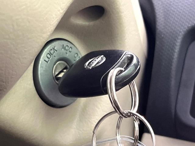 �y�L�[���X�z�������ꂽ�ꏊ����ł��{�^����Ńh�A�̊J���E�{�����ł���̂łƂ��Ă��֗��I�h�A�̌�������ɏ������邱�Ƃ�����܂����