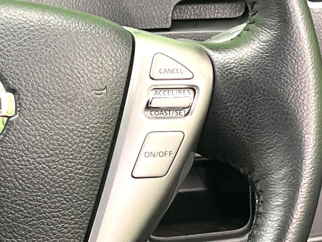 セレナ ハイウェイスター　Ｖセレクション　両側電動ドア　ＳＤナビ　後席モニター　バックカメラ　ＨＩＤヘッド　ＥＴＣ　クルコン　純正１６インチアルミ　オートライト　オートエアコン　Ｂｌｕｅｔｏｏｔｈ　ＣＤ　ＤＶＤ再生　フルセグ（9枚目）