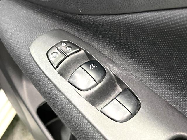 セレナ ハイウェイスター　Ｖセレクション　両側電動ドア　ＳＤナビ　後席モニター　バックカメラ　ドラレコ　スマートキー　ＨＩＤヘッド　ＥＴＣ　クルコン　オートライト　オートエアコン　リアエアコン　ＣＤ　ＤＶＤ再生（26枚目）