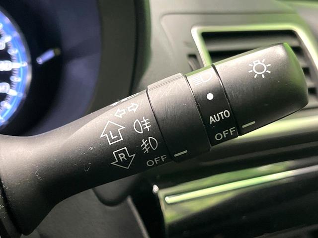 レヴォーグ １．６ＧＴアイサイト　スマートエディション　４ＷＤ　ＳＤナビ　サイド・バックカメラ　レーダークルーズ　パワーシート　コーナーセンサー　スマートキー　ＬＥＤヘッド　ＥＴＣ　純正１７インチアルミ　オートハイビーム　オートライト（23枚目）