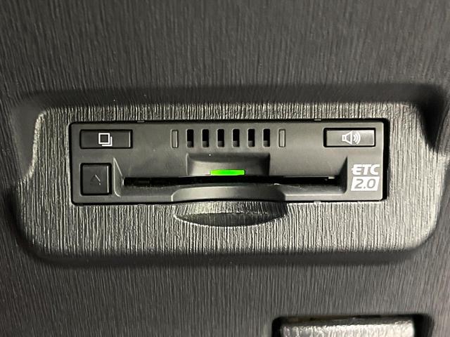 プリウスアルファ Ｓツーリングセレクション・Ｇ’ｓ　純正ＳＤナビ　バックカメラ　衝突被害軽減システム　ハーフレザーシート　スマートキー　ＬＥＤヘッド　ビルトインＥＴＣ　オートライト　オートエアコン　Ｂｌｕｅｔｏｏｔｈ　ＤＶＤ再生　フルセグ（5枚目）