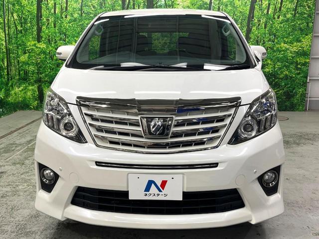 アルファード ２４０Ｓ　タイプゴールド　両側電動ドア　ＳＤナビ　後席モニター　バックカメラ　電動リアゲート　ハーフレザーシート　コーナーセンサー　スマートキー　ＨＩＤヘッド　ビルトインＥＴＣ　クルコン　純正１８インチアルミ　オートライト（14枚目）