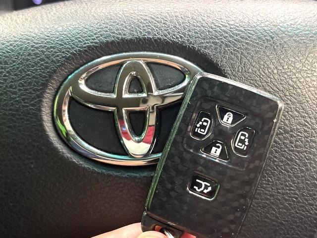 アルファード ２４０Ｓ　タイプゴールド　両側電動ドア　ＳＤナビ　後席モニター　バックカメラ　電動リアゲート　ハーフレザーシート　コーナーセンサー　スマートキー　ＨＩＤヘッド　ビルトインＥＴＣ　クルコン　純正１８インチアルミ　オートライト（26枚目）