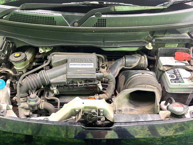 N-ONE プレミアム ツアラー・Lパッケージ ターボ SDナビ スマートキー HIDヘッド クルコン 純正15インチアルミ オートライト オートエアコン Bluetooth CD DVD再生 パドルシフト(17枚目)