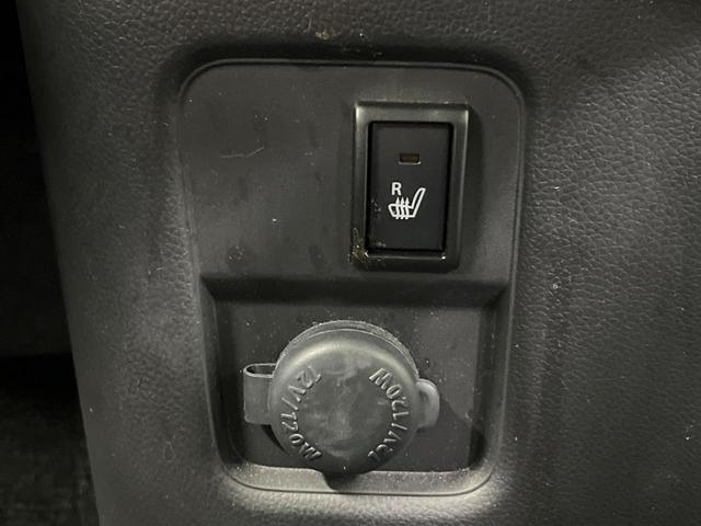 ワゴンR ハイブリッドFZ SDナビ バックカメラ 衝突被害軽減システム シートヒーター スマートキー LEDヘッド 純正14インチアルミ 車線逸脱警報 オートライト オートエアコン CD 地デジ(8枚目)