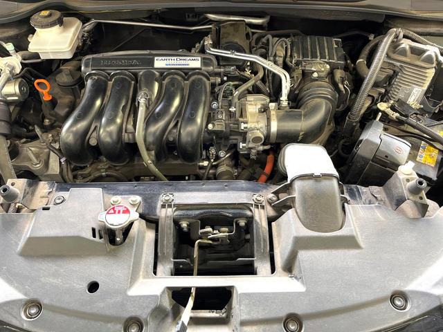 ヴェゼル ハイブリッドRS・ホンダセンシング 純正SDナビ バックカメラ 衝突被害軽減システム レーダークルーズ ハーフレザーシート コーナーセンサー スマートキー LEDヘッド ビルトインETC 純正18インチアルミ 車線逸脱警報(18枚目)