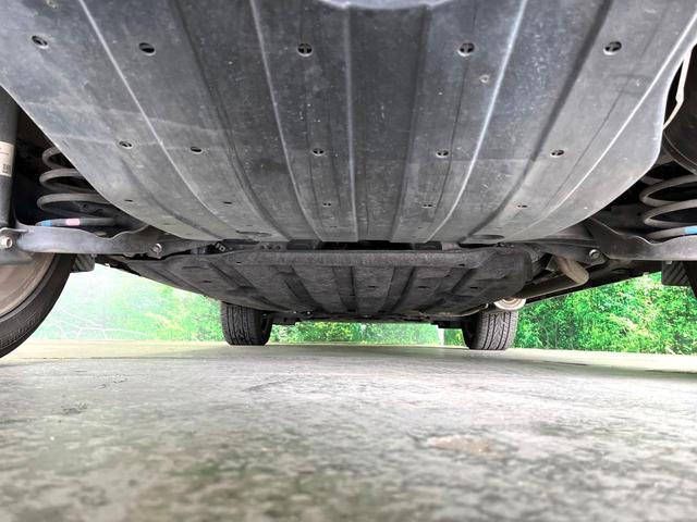 ヴェゼル ハイブリッドRS・ホンダセンシング 純正SDナビ バックカメラ 衝突被害軽減システム レーダークルーズ ハーフレザーシート コーナーセンサー スマートキー LEDヘッド ビルトインETC 純正18インチアルミ 車線逸脱警報(19枚目)