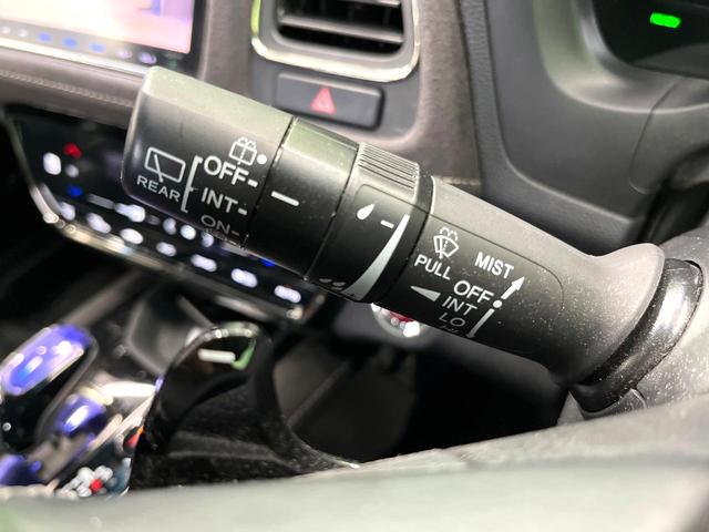 ヴェゼル ハイブリッドRS・ホンダセンシング 純正SDナビ バックカメラ 衝突被害軽減システム レーダークルーズ ハーフレザーシート コーナーセンサー スマートキー LEDヘッド ビルトインETC 純正18インチアルミ 車線逸脱警報(22枚目)